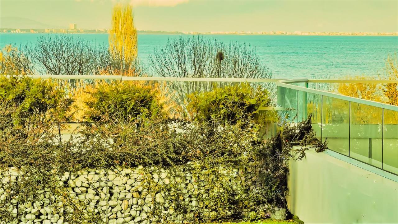 Luxury Apartments Alix Burgas Stad Buitenkant foto